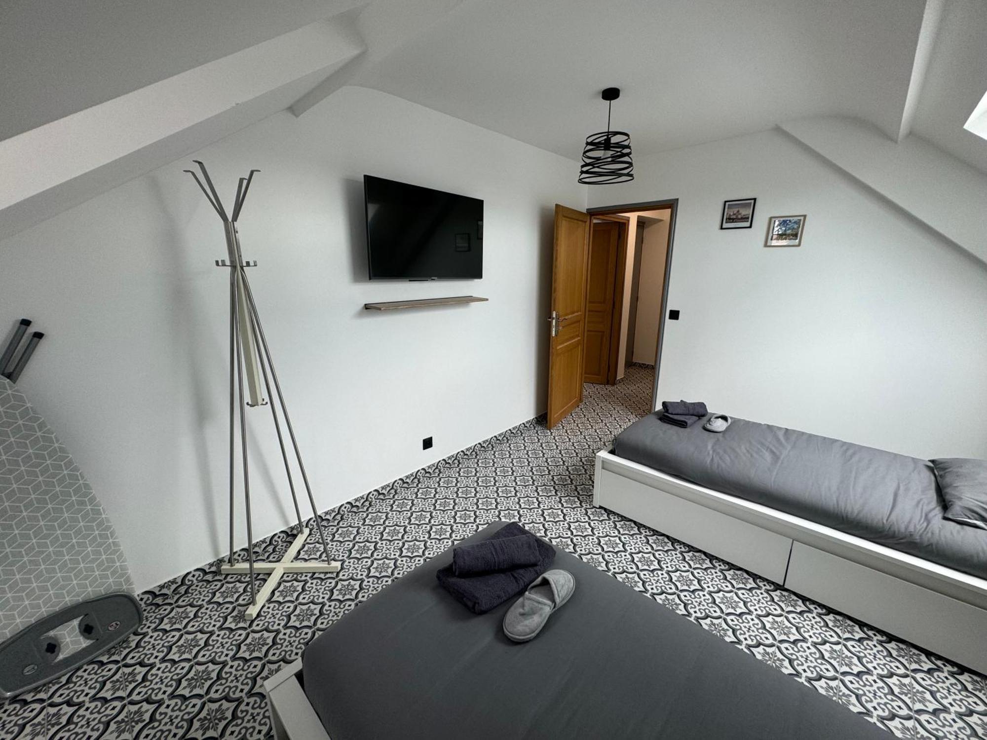 L'Etoile De Seine 77 Appartement 2 Dammarie-les-Lys Exterior photo